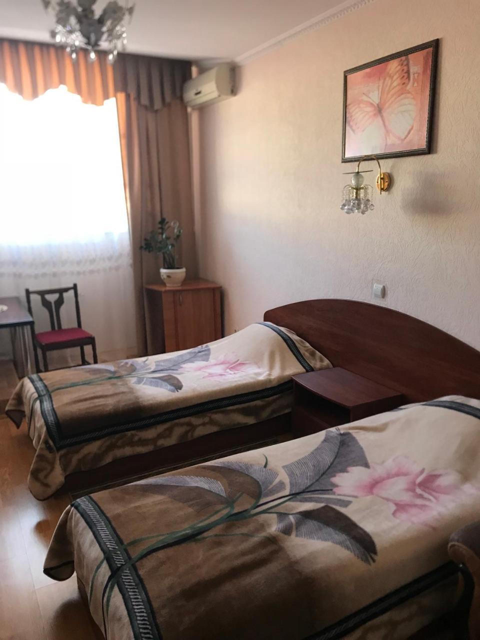 Hotel Anzhelina Cherson Esterno foto